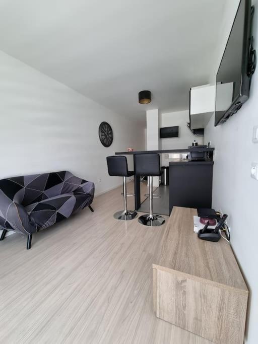 Le F2 Centre-ville * Saint-Louis (Haut-Rhin)